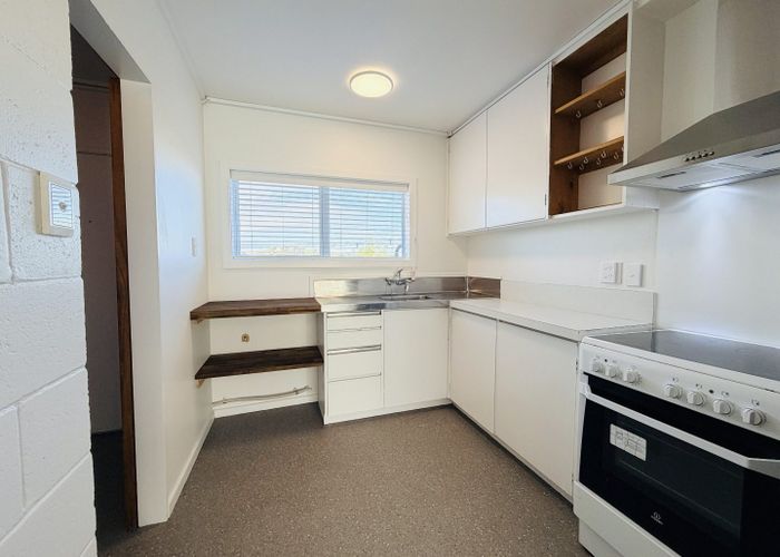  at 10 Waiwera Crescent, Maupuia, Wellington, Wellington