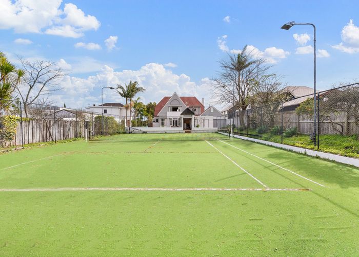  at 31 Ronaki Road, Mission Bay, Auckland City, Auckland