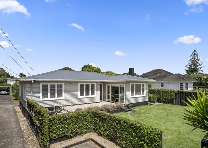  at 1/50 Muir Avenue, Mangere Bridge, Manukau