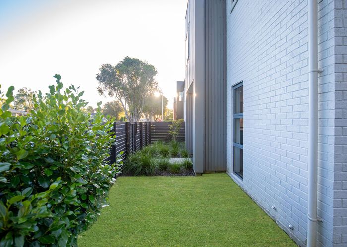  at 6/17 Glen Lynne Avenue, Queenwood, Hamilton, Waikato