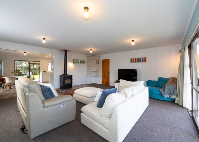  at 1210 Louie Street, Parkvale, Hastings