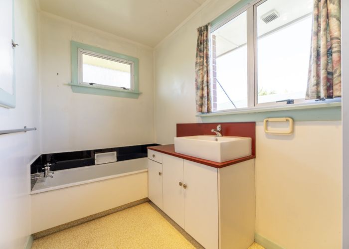  at 102 North Street, Seaview, Timaru