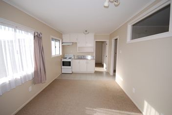  at 4/328 Ellerslie-Panmure Highway, Mount Wellington, Auckland City, Auckland