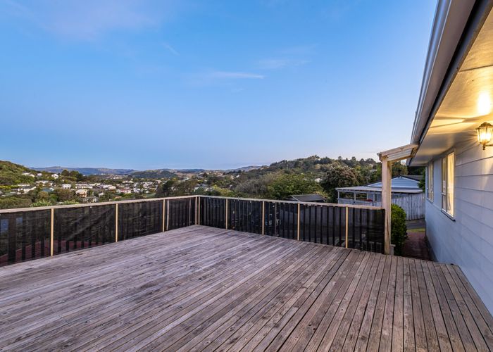  at 15 Thimble Lane, Whitby, Porirua