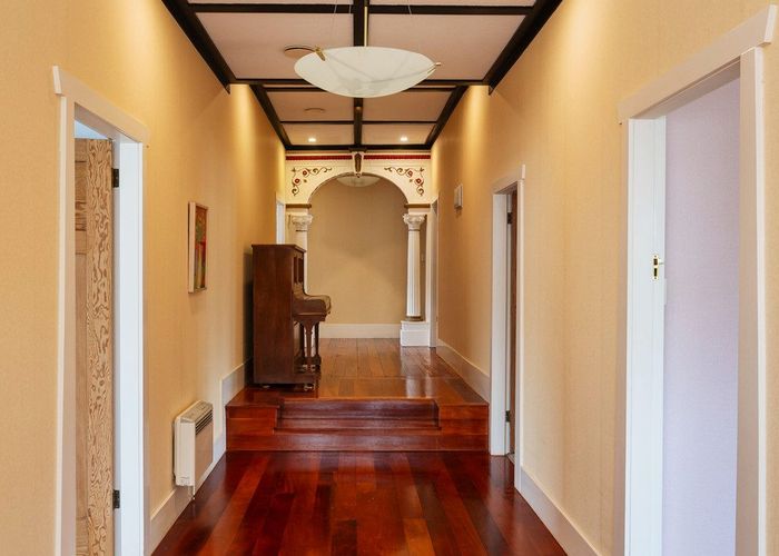  at 8B Alexis Avenue, Mount Albert, Auckland City, Auckland