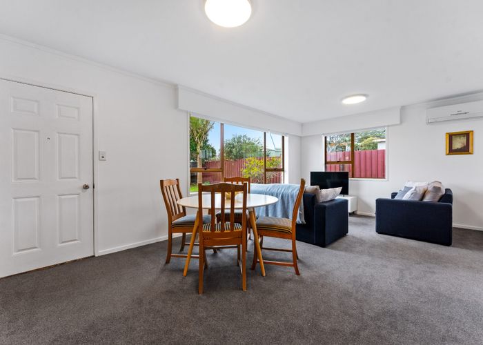  at 1/10 Statesman Street, Henderson, Waitakere City, Auckland