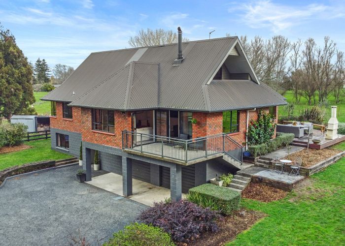  at 273 Vaile Road, Newstead