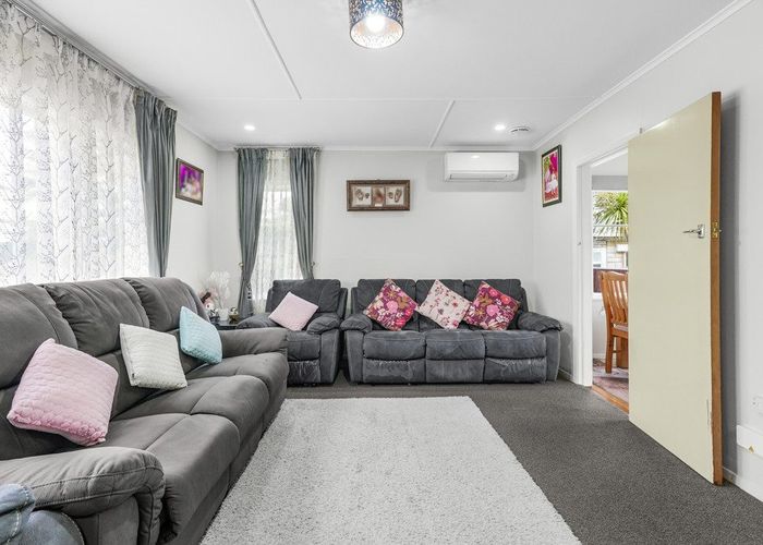  at 17 Nelson Crescent, Wainuiomata, Lower Hutt