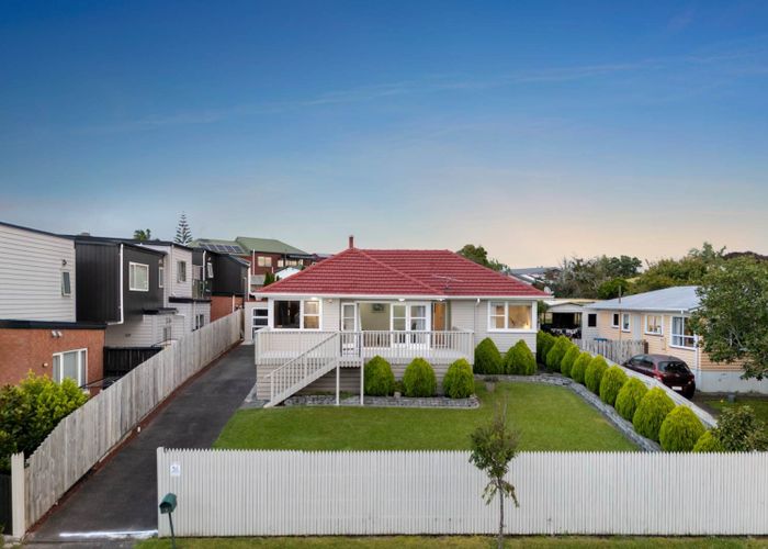  at 9 Rangitiki Crescent, Lynfield, Auckland City, Auckland