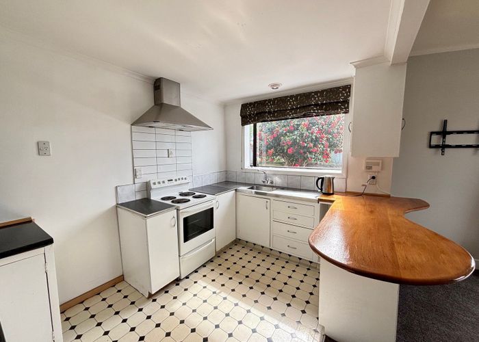  at 50 Sullivan Avenue, Woolston, Christchurch City, Canterbury