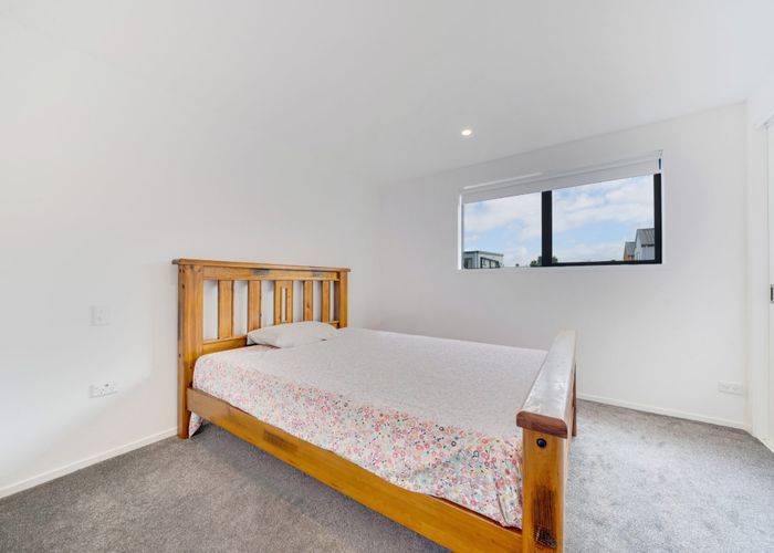  at 1B Hamurana Place, Te Atatu Peninsula, Auckland