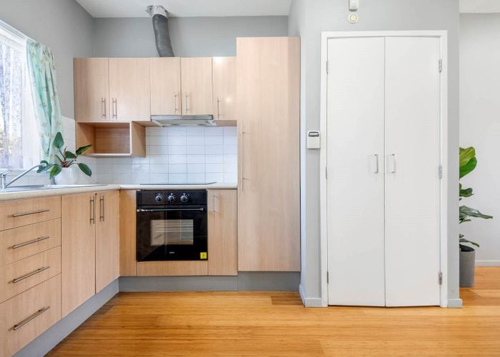  at 1B Corin Avenue, Manurewa, Manukau City, Auckland