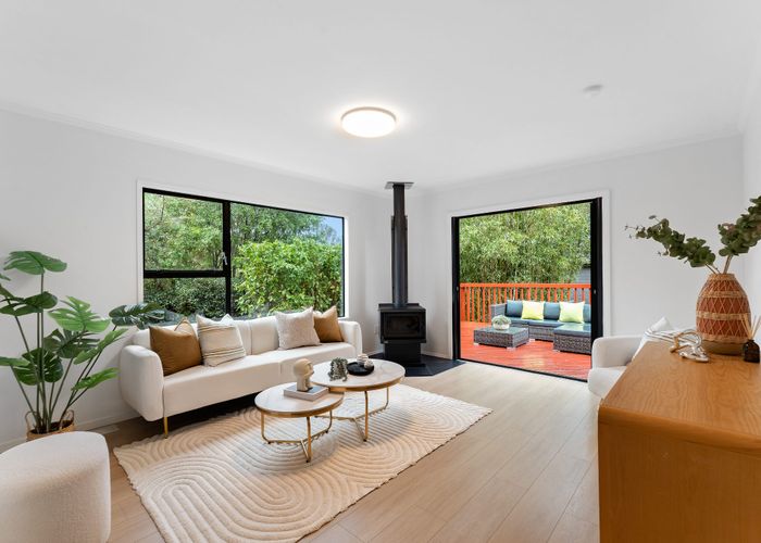 at 1/18 Redwing Street, Browns Bay, North Shore City, Auckland