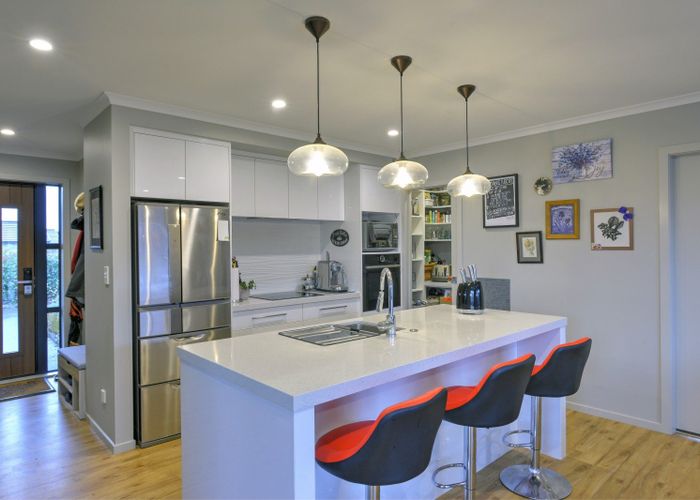  at 2 Devon Lane, Carterton