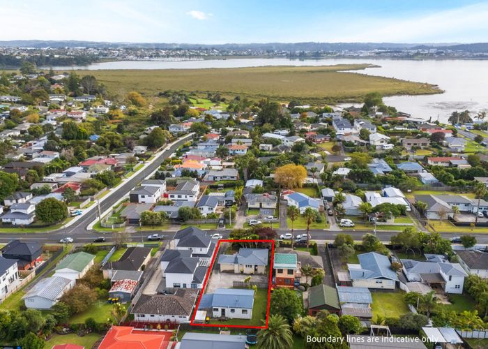  at 115 Wharf Road, Te Atatu Peninsula, Waitakere City, Auckland