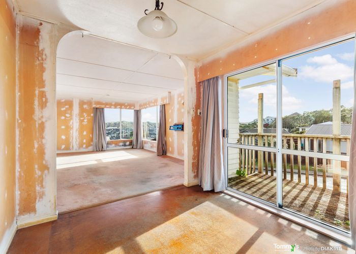  at 9 Gow Street, Newlands, Wellington