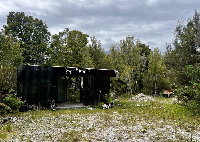  at 32a Charming Creek Road, Seddonville, Buller, West Coast