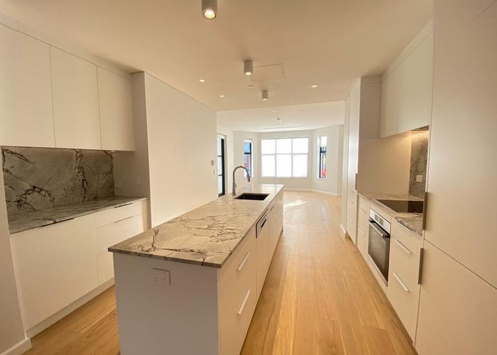  at 3/2 Tagalad Road, Mission Bay, Auckland City, Auckland
