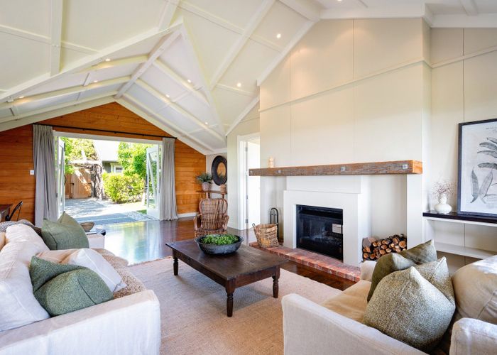  at 56 Endsleigh Drive, Hastings