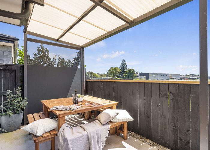  at 5b Te Wharo Drive, Papamoa Beach, Tauranga, Bay Of Plenty