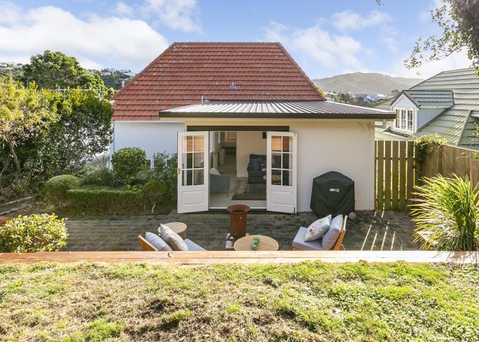  at 39 Fairview Crescent, Kelburn, Wellington