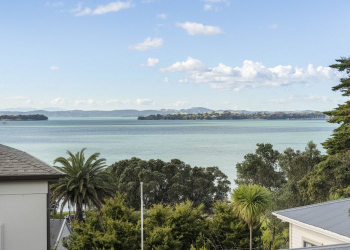  at 17 Sea View Terrace, Cockle Bay, Auckland