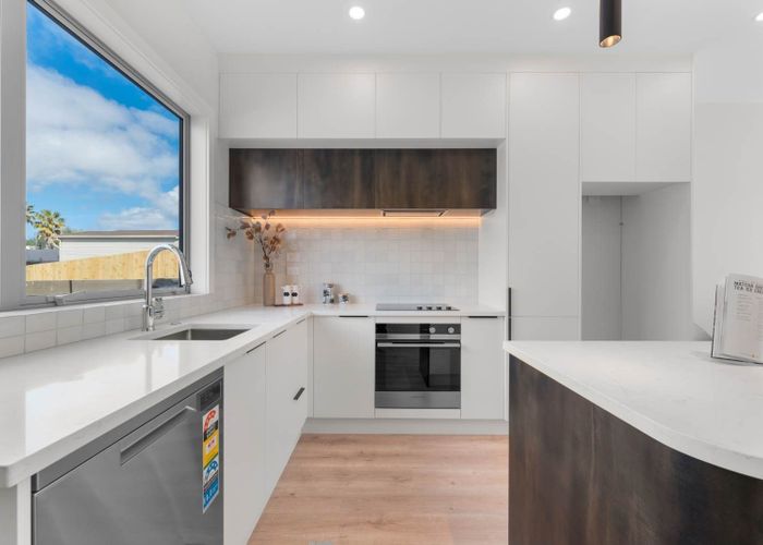  at 2A Babington Place, Torbay, North Shore City, Auckland