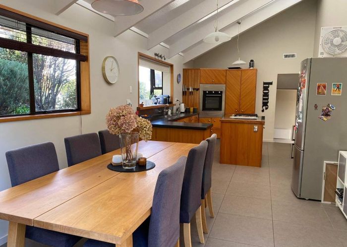  at 12 Pembridge Lane, Westmorland, Christchurch