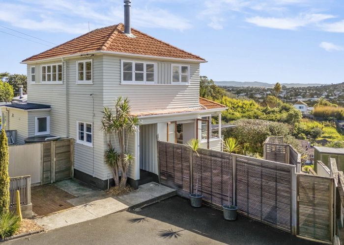  at 11 Churches Avenue, Mount Roskill, Auckland