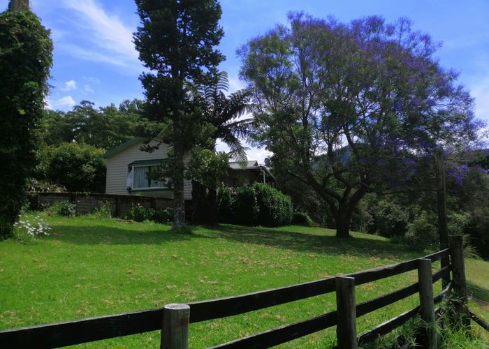  at 281 Woodland Road, Tahawai