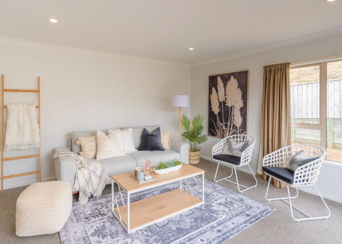 at 20 Dusky Crescent, Aotea, Porirua