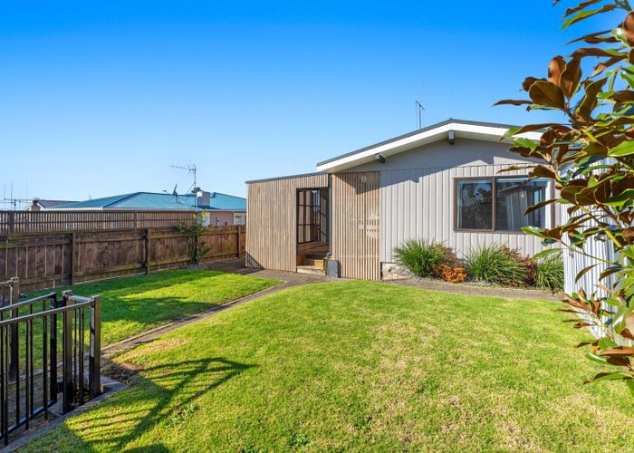 at 8A Lincoln Terrace, Gate Pa, Tauranga
