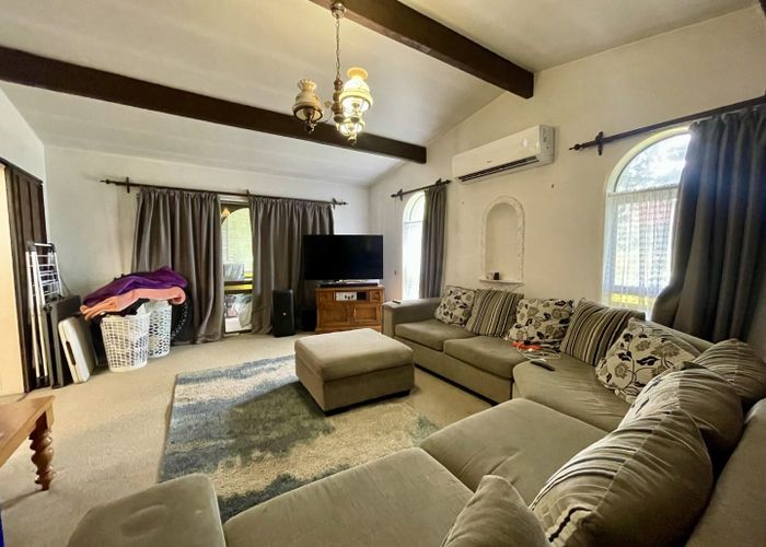  at 33 Yellowstone Crescent, Burwood, Christchurch City, Canterbury