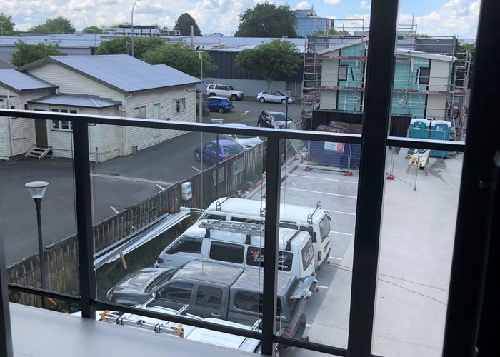  at 29/15 Vialou, Hamilton City Central, Hamilton, Waikato