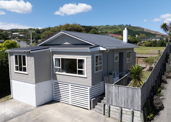  at 10 Arawhata Street, Ranui, Porirua