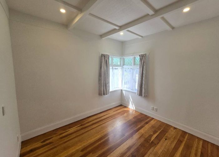  at 7 Pine Street, Mount Eden, Auckland City, Auckland