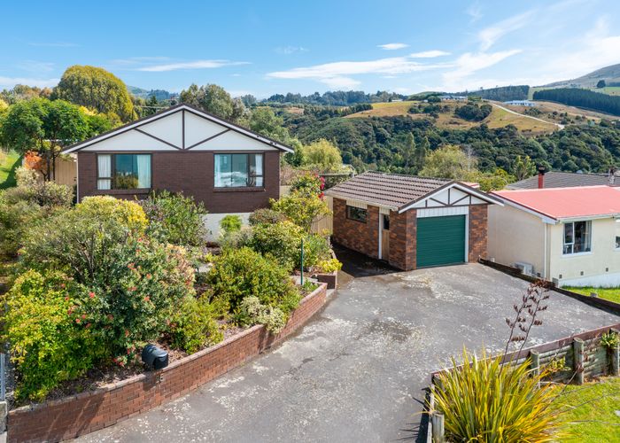  at 25 Bennett Road, Ocean View, Dunedin