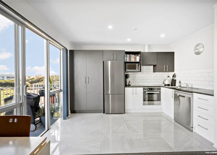  at 8/15 Bishop Lenihan Place, East Tamaki, Auckland
