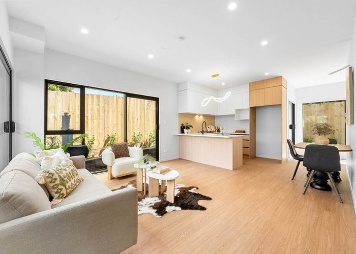  at 101 Gossamer Drive, Pakuranga Heights, Manukau City, Auckland