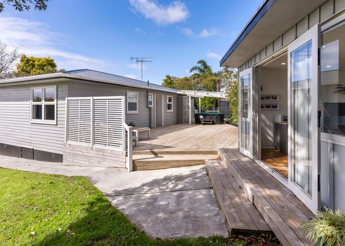  at 34 Mcphail Street, Birkdale, North Shore City, Auckland