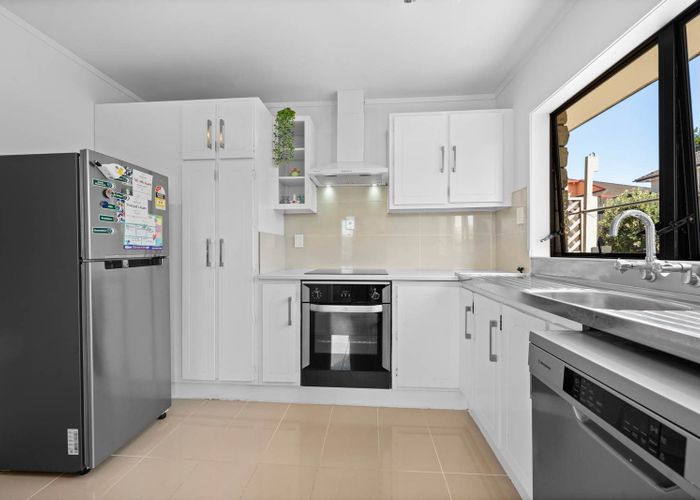  at 1/115 Wellington Street, Howick, Manukau City, Auckland