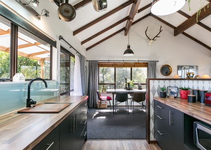  at 282 Whirinaki Road, Eskdale