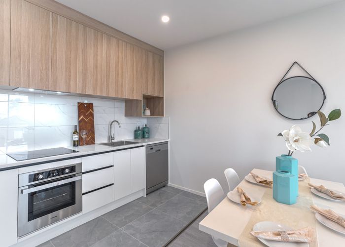  at 40E Innismara Avenue, Wattle Downs, Manukau City, Auckland