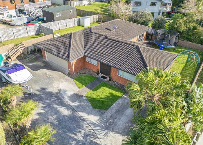  at 9 Jean Place, Stanmore Bay, Rodney, Auckland