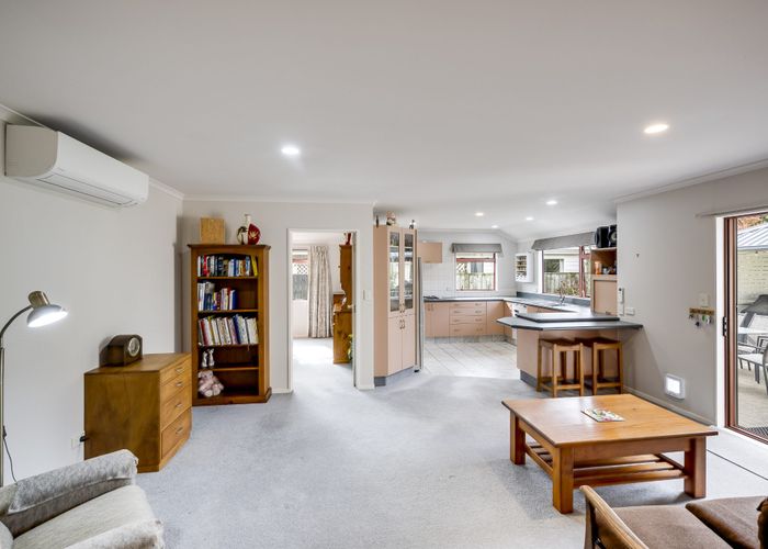  at 8 Gresham Place, Taradale, Napier, Hawke's Bay