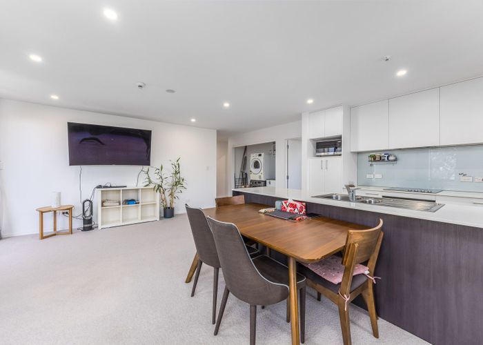  at 52/8 Thompson Park Road, Mount Wellington, Auckland City, Auckland
