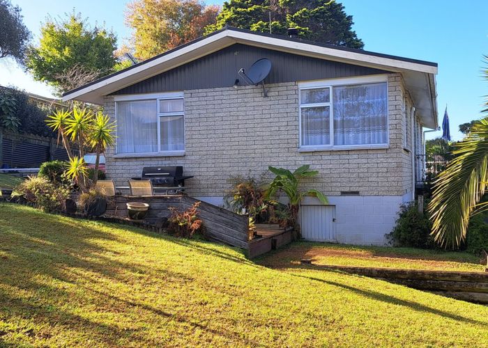  at 6 Gavin Place, Huntly, Huntly