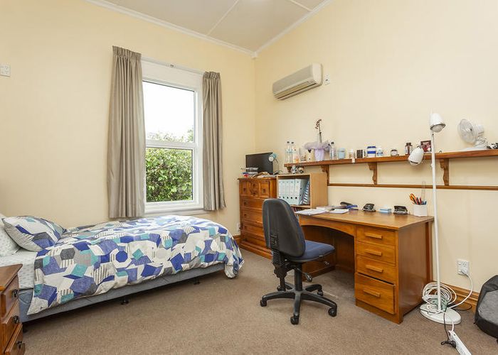  at 12 Heriot Row, Dunedin Central, Dunedin