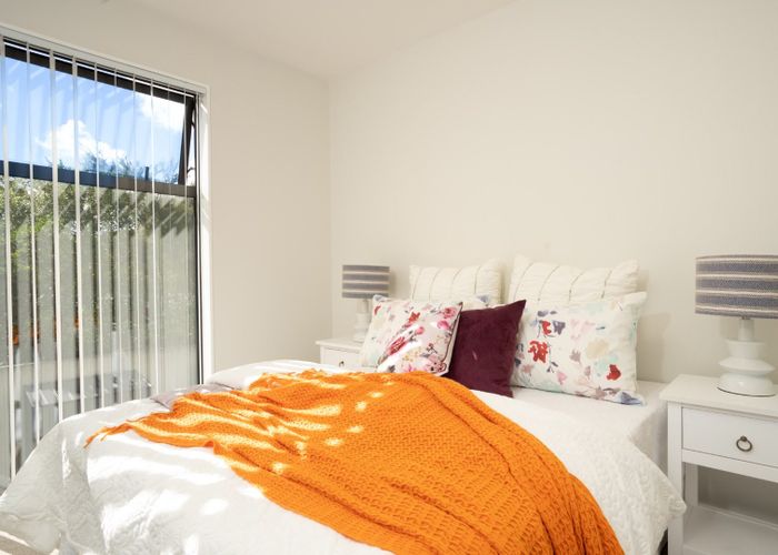  at 2 Tukari Lane, Mangere Bridge, Auckland