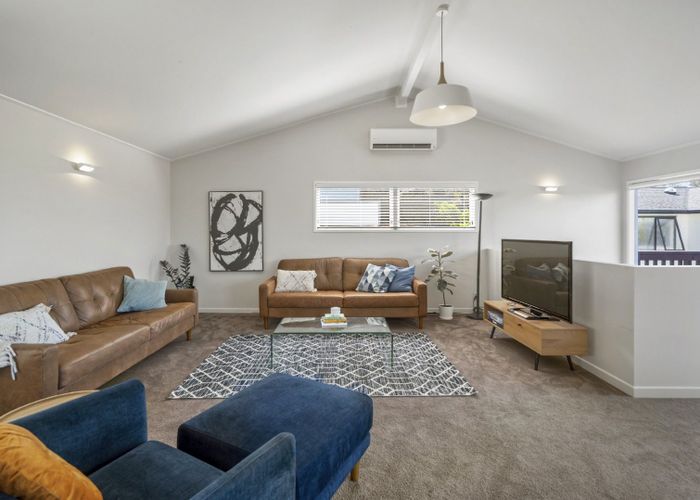  at 61 Carlisle Road, Torbay, Auckland